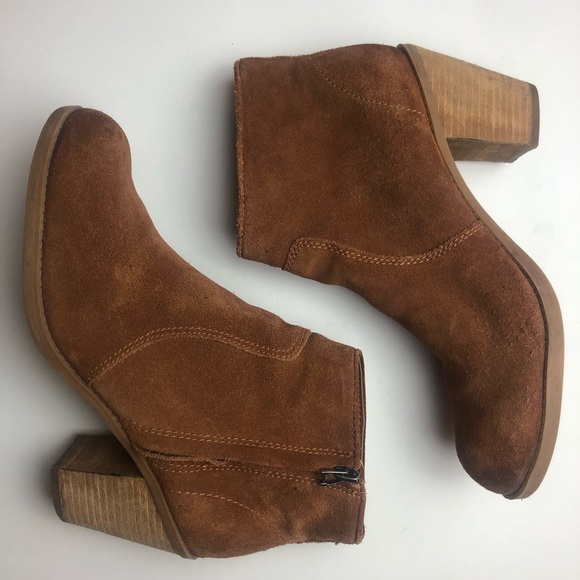 Dolce Vita Suede Bootie - Picture 2 of 7